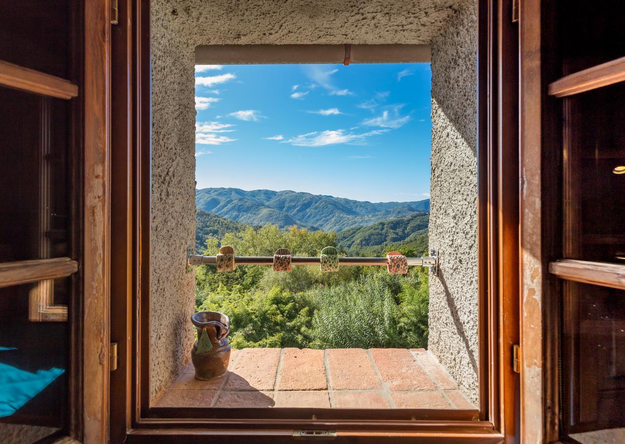 Monti di VillaCasa Dei Ciliegiアパートメント エクステリア 写真